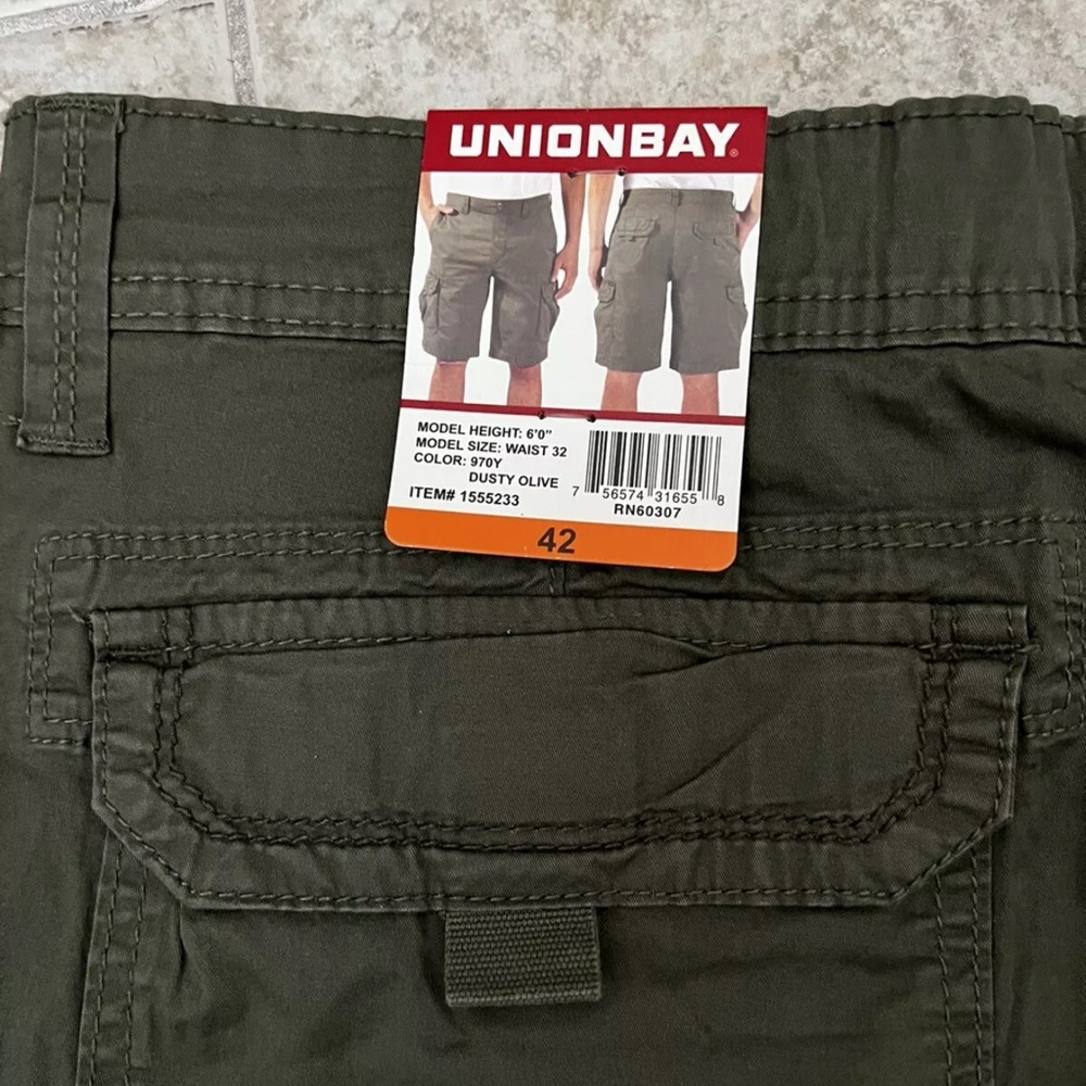 UnionBay Men's Cargo Shorts Relaxed Fit, Color Dusty Olive, Size 42